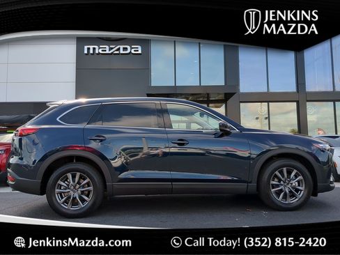 Used 2023 MAZDA CX-9 Touring image 1
