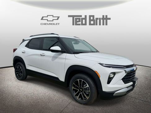 New 2026 Chevrolet TrailBlazer LT w/ LT Cold Weather Package image 3