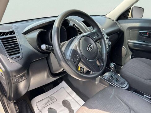 Used 2012 Kia Soul FWD image 14
