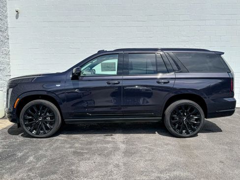 New 2026 Cadillac Escalade Platinum Sport w/ LPO, ONYX Package AWD/4WD image 11