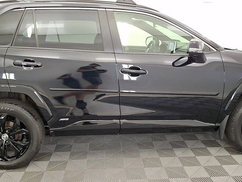Certified 2023 Toyota RAV4 SE w/ Convenience Package AWD/4WD image 5