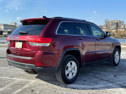 Used 2017 Jeep Grand Cherokee Laredo w/ Quick Order Package 23E image 6