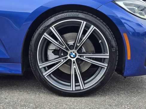 Used 2021 BMW 330i Sedan w/ M Sport Package RWD image 12