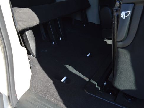 Used 2013 Dodge Grand Caravan SE image 33