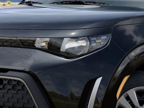 New 2025 Kia Soul LX image 10