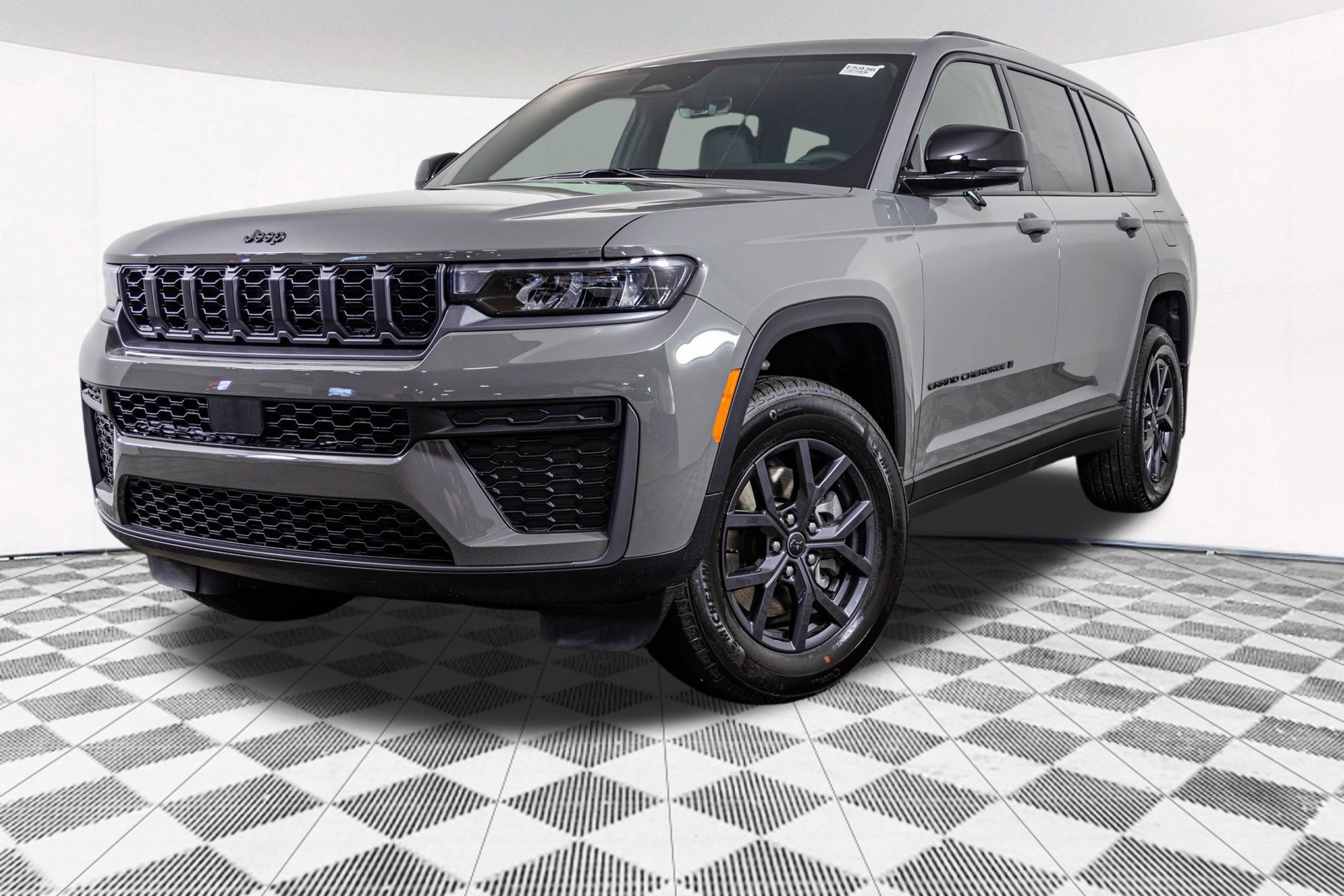 New 2027 Jeep Grand Cherokee L 4WD image 2