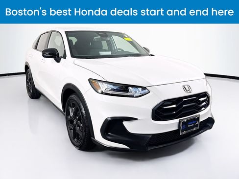 Used 2023 Honda HR-V Sport image 1