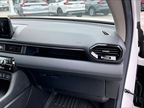 Certified 2025 Honda Pilot EX-L image 21