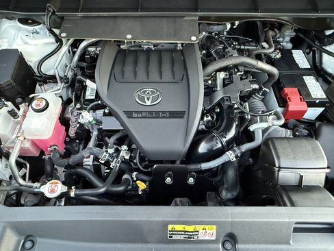 Used 2023 Toyota Highlander XSE image 33