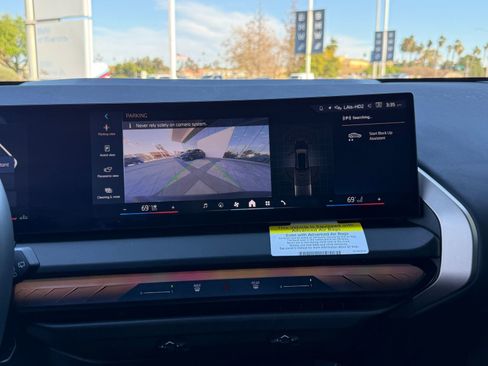 Used 2025 BMW X3 xDrive30i image 32