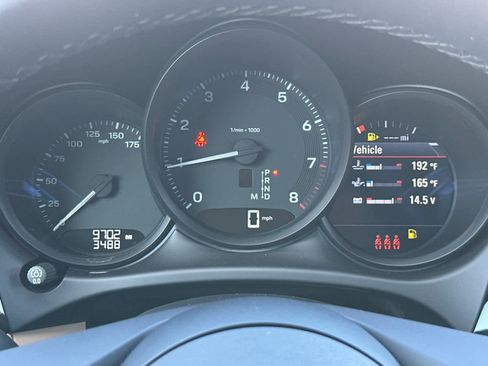 Certified 2025 Porsche Macan image 28