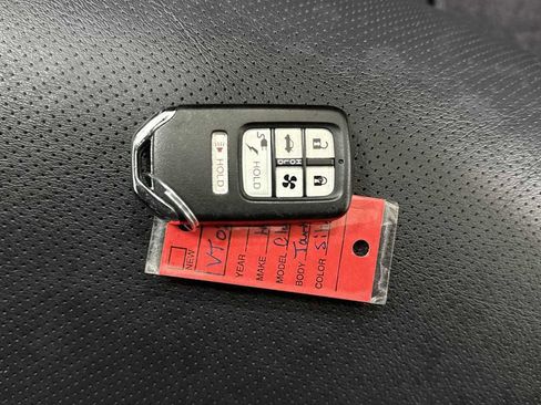 Used 2018 Honda Clarity Touring image 31