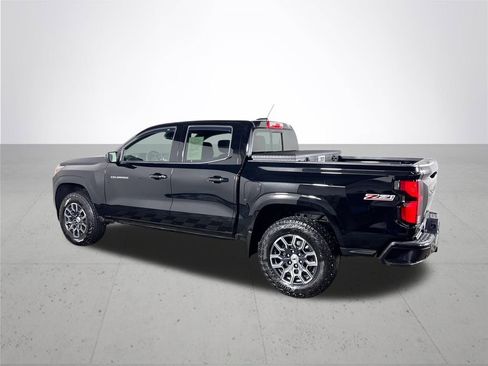 Used 2024 Chevrolet Colorado Z71 w/ Z71 Convenience Package 2 image 8