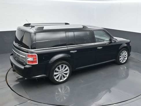 Used 2017 Ford Flex Limited w/ Equipment Group 303A AWD/4WD image 21
