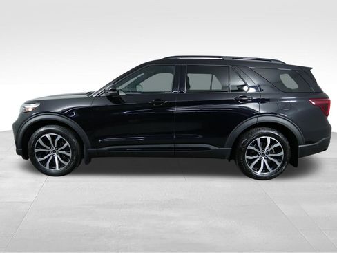 Used 2020 Ford Explorer ST w/ Premium Technology Package AWD/4WD image 6
