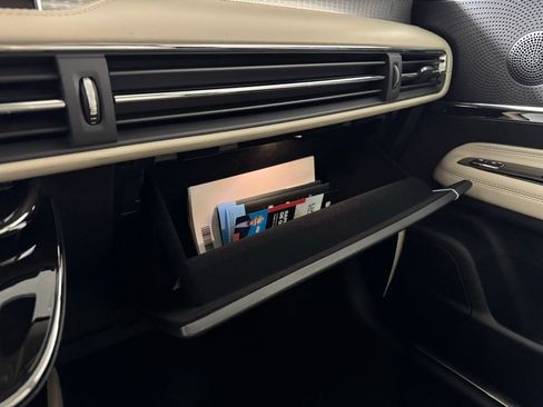 New 2026 Lincoln Corsair Premiere image 45