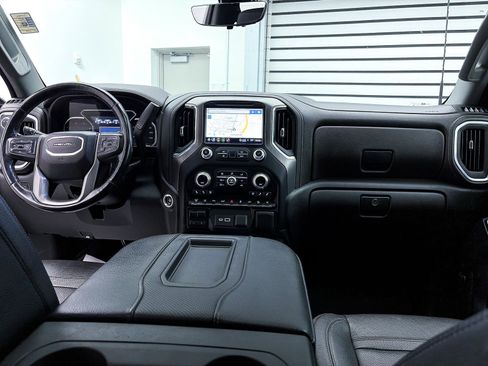 Used 2022 GMC Sierra 3500 Denali w/ Denali Ultimate Package AWD/4WD image 47
