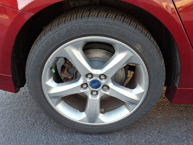 Used 2016 Ford Fusion SE FWD image 10