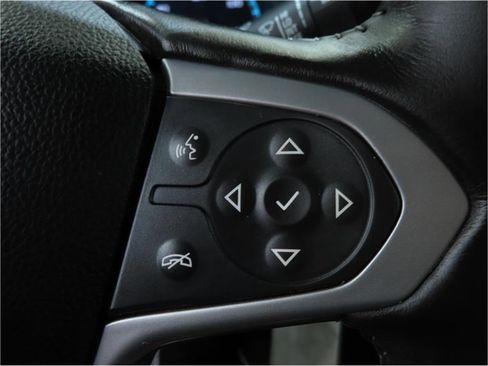 Used 2019 Chevrolet Colorado LT image 14