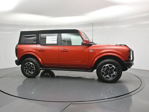 Certified 2024 Ford Bronco Outer Banks AWD/4WD image 26