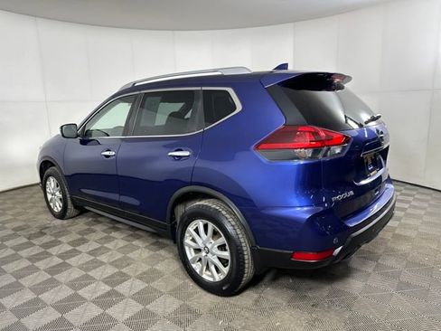 Used 2020 Nissan Rogue SV image 5