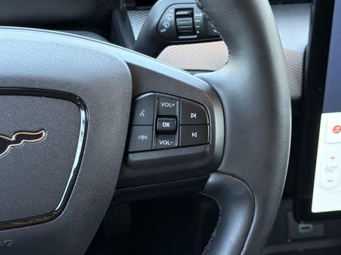 Used 2022 Ford Mustang Mach-E Select image 13