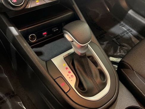 Used 2023 Kia Forte LXS image 18