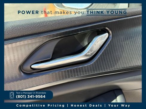 New 2025 Jeep Grand Cherokee Laredo X w/ Trailer Tow Package image 13