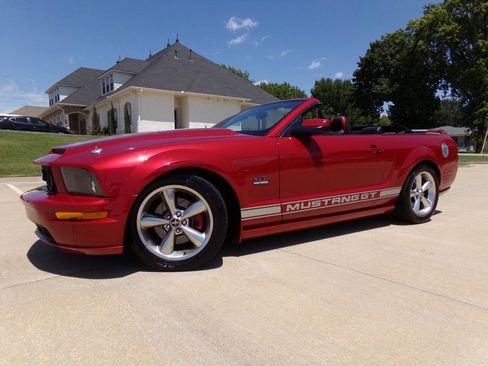 Used 2008 Ford Mustang GT Premium image 8