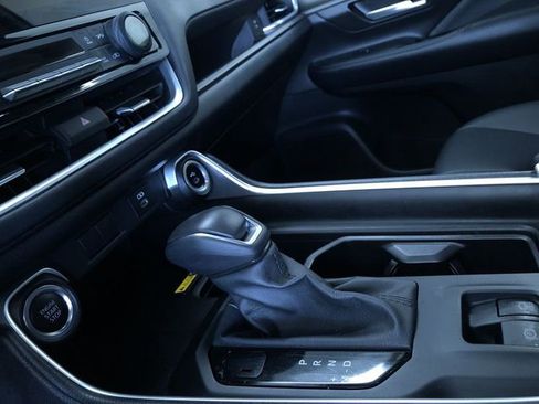 Certified 2025 Toyota Grand Highlander AWD image 31