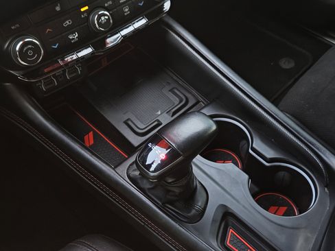 Used 2021 Dodge Durango R/T w/ Blacktop Package image 21