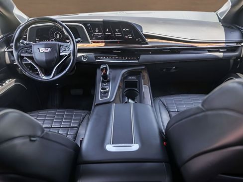 Used 2021 Cadillac Escalade ESV Sport Platinum w/ Heavy-Duty Trailer Package AWD/4WD image 28