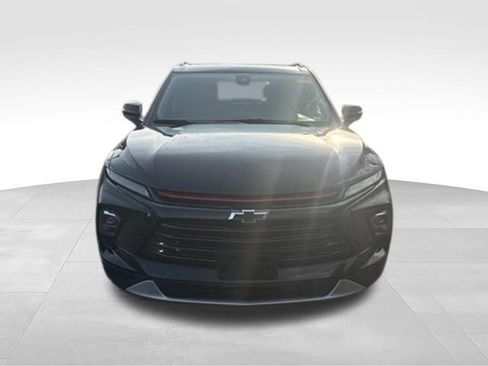 Used 2024 Chevrolet Blazer LT w/ Sound & Technology Package AWD/4WD image 2