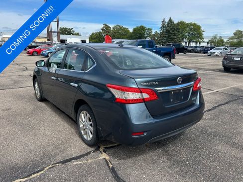 Used 2014 Nissan Sentra SV w/ SV Driver Package FWD image 2