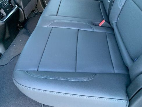 New 2026 GMC Sierra 2500 SLT w/ SLT Premium Package image 14