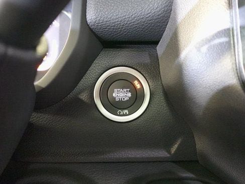 New 2026 RAM 2500 Laramie AWD/4WD image 23
