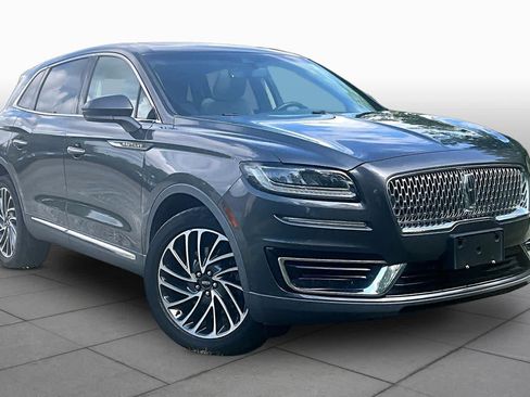 Used 2020 Lincoln Nautilus Reserve AWD/4WD image 3
