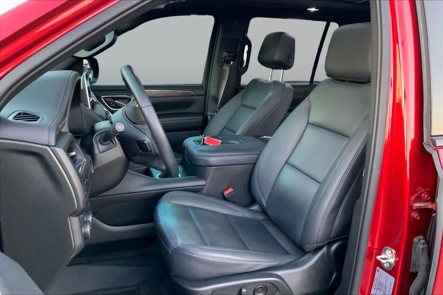 Used 2023 Chevrolet Tahoe Z71 AWD/4WD image 8