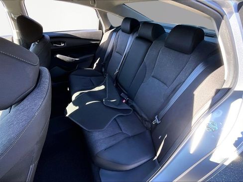 Used 2025 Honda Accord LX image 18