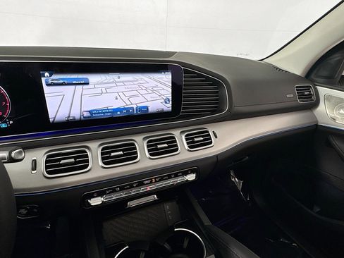 New 2026 Mercedes-Benz GLS 450 4MATIC image 20