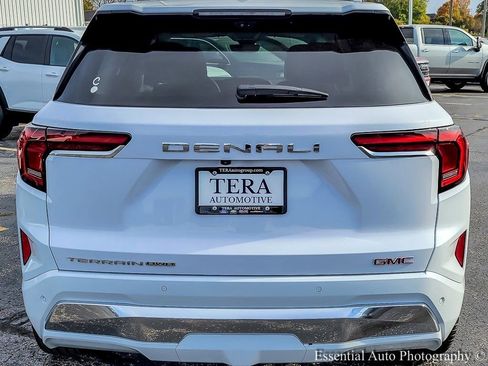 New 2026 GMC Terrain Denali w/ LPO, Floor Liner Package image 5