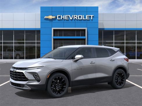 New 2025 Chevrolet Blazer LT w/ LPO, Black Sport Package image 2