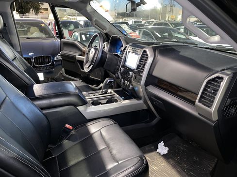 Used 2018 Ford F150 Lariat w/ Equipment Group 502A Luxury image 22