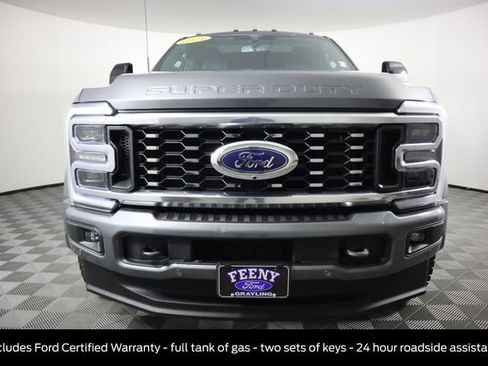 Certified 2025 Ford F450 Platinum w/ FX4 Off-Road Package image 11