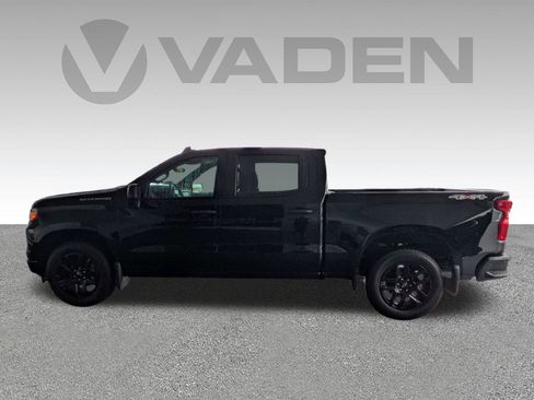 Used 2024 Chevrolet Silverado 1500 Custom AWD/4WD image 27