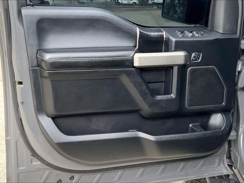 Used 2018 Ford F150 Raptor w/ Equipment Group 802A Luxury image 21