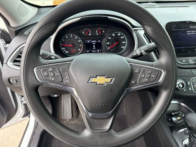Used 2024 Chevrolet Malibu LT FWD image 25