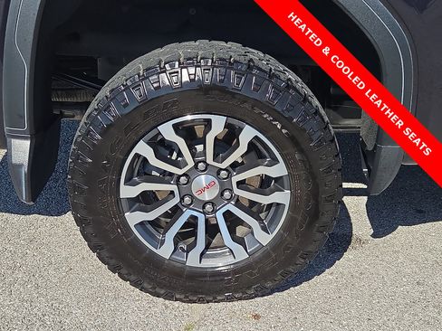 Used 2022 GMC Sierra 1500 AT4 w/ AT4 Preferred Package image 7