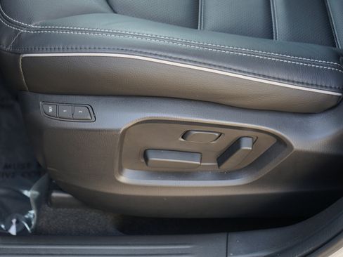 Certified 2025 MAZDA CX-5 AWD 2.5 S w/ Preferred Package image 16