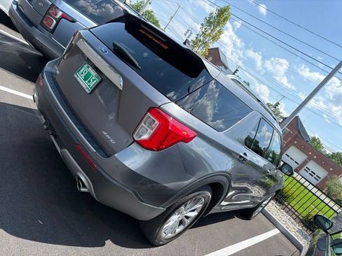 Used 2024 Ford Explorer Limited w/ Limited Technology Package AWD/4WD image 2